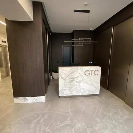 Apartament *